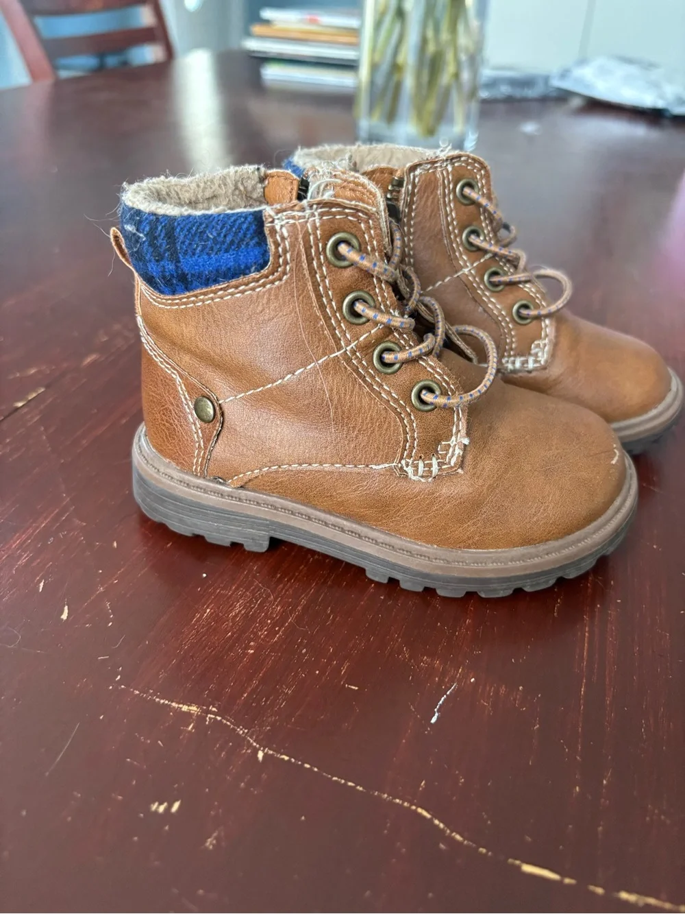 Dr. Scholls warm faux